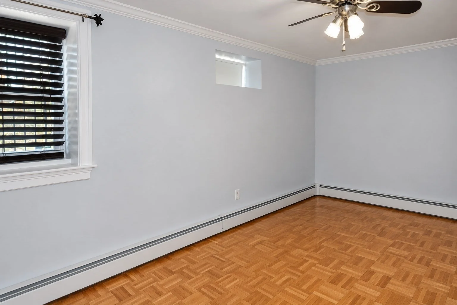 1 bed, 1 bath apartment for rent at 22 Dana St Unit B, Winter Hill — photo 9 of 18