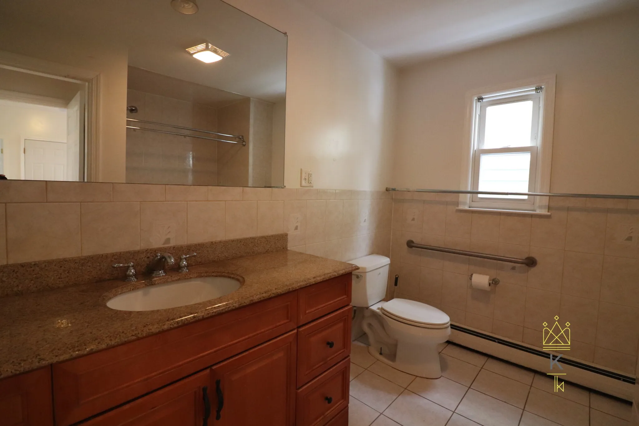 3 bed, 1 bath apartment for rent at 22 Darling St Unit 1, Mission Hill — photo 8 of 18