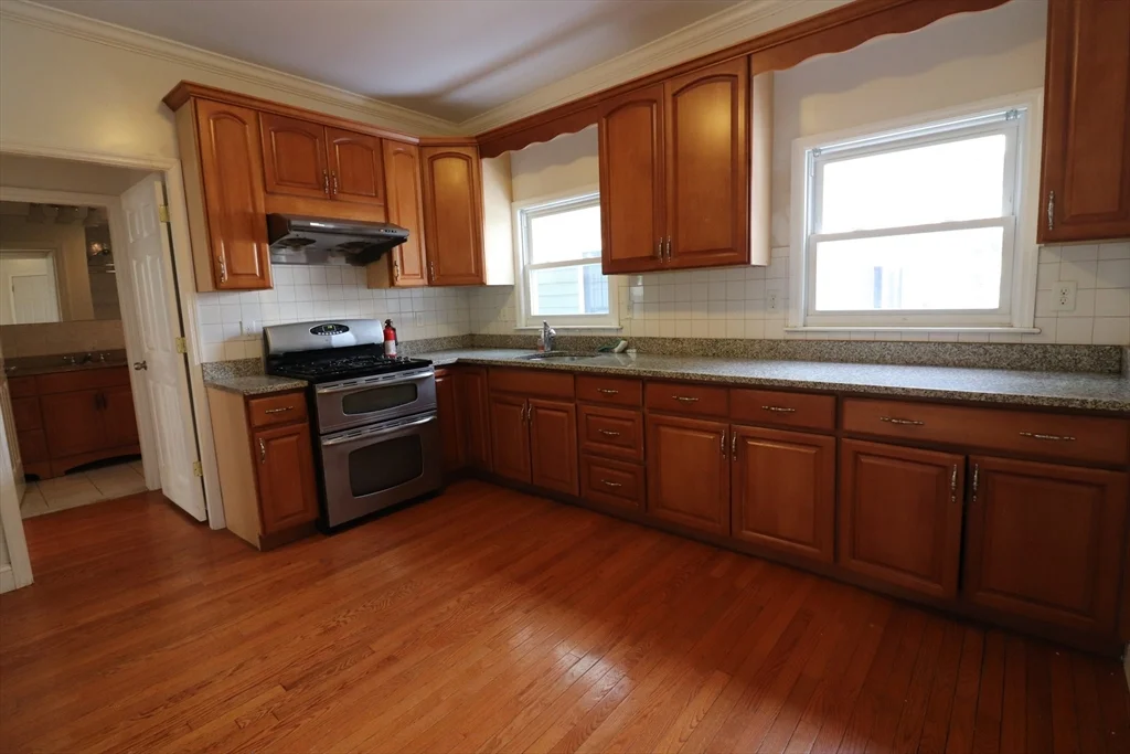 3 bed, 1 bath apartment for rent at 22 Darling St Unit 22, Mission Hill — photo 12 of 18
