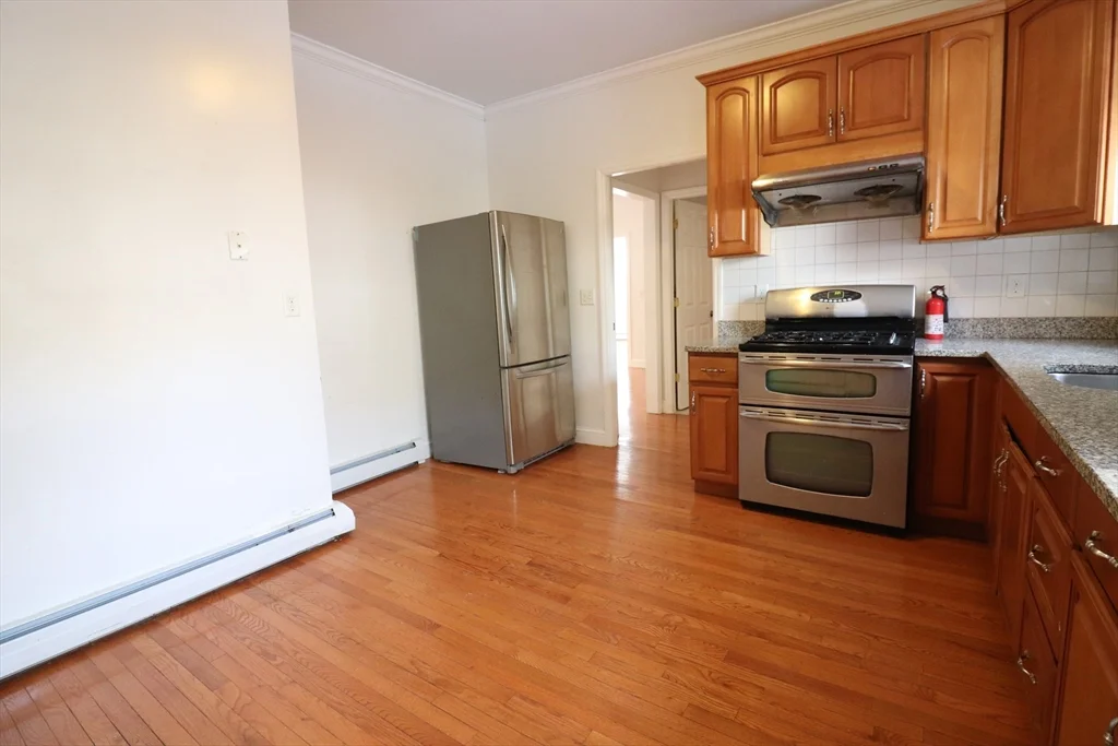 3 bed, 1 bath apartment for rent at 22 Darling St Unit 22, Mission Hill — photo 13 of 18
