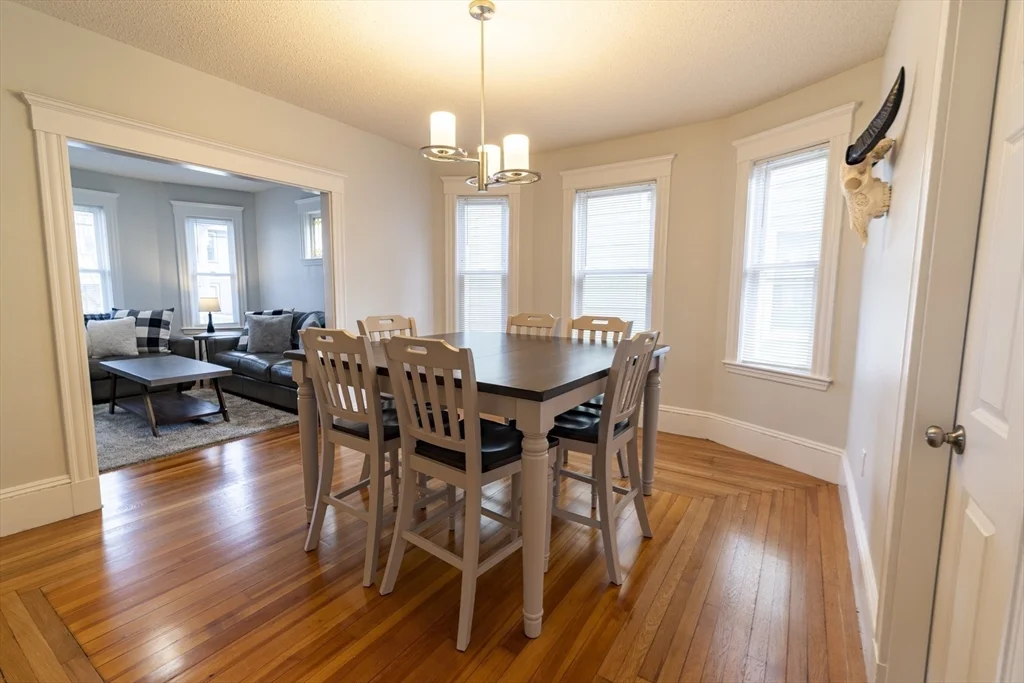 3 bed, 2 bath apartment for rent at 22 Dearborn St Unit 2, Tufts University — photo 1 of 20