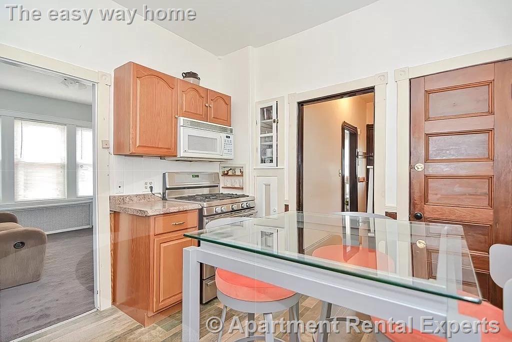 2 bed, 1 bath apartment for rent at 22 Dell St, East Somerville — photo 16 of 26