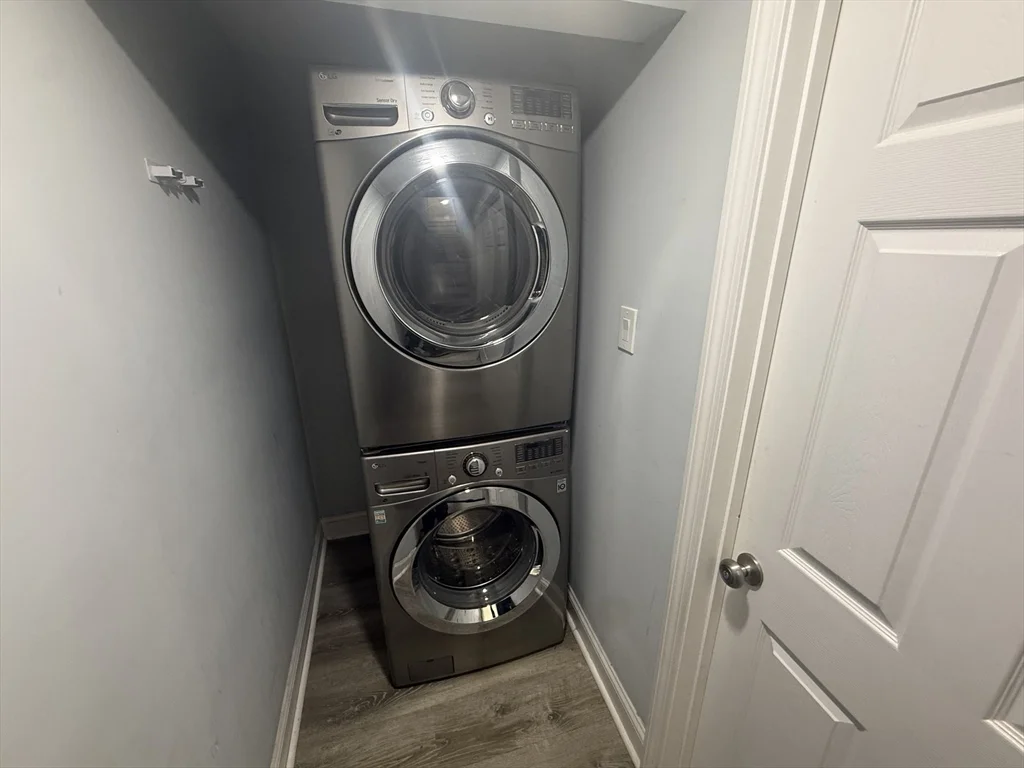 4 bed, 2 bath apartment for rent at 22 Draper Rd Unit A, Framingham — photo 8 of 9
