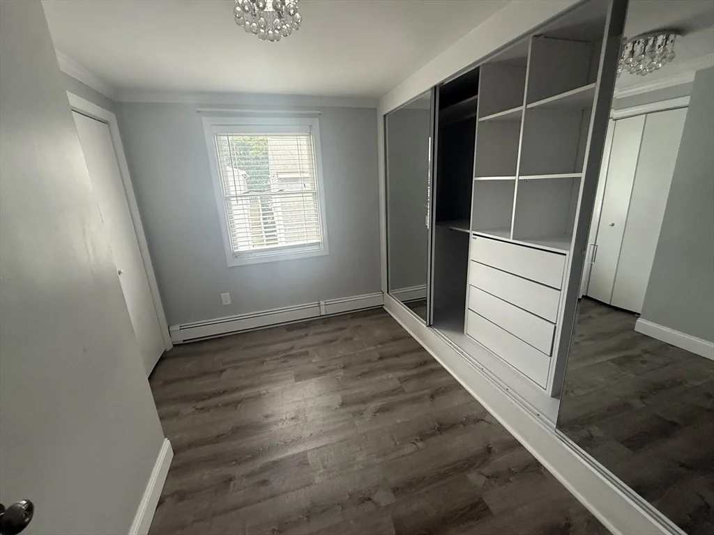 4 bed, 2 bath apartment for rent at 22 Draper Rd Unit A, Framingham — photo 5 of 9