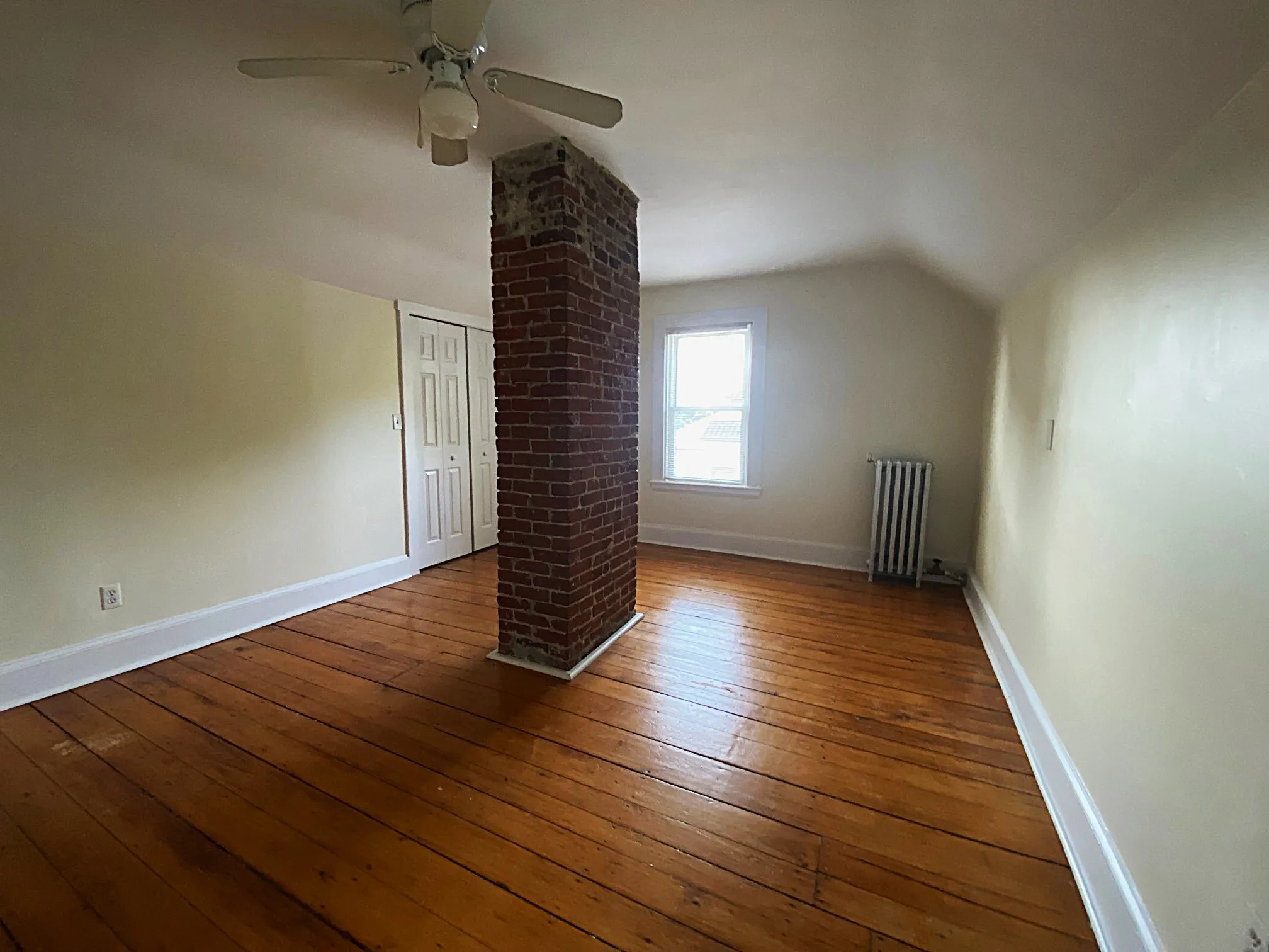 4 bed, 2 bath apartment for rent at 22 Eastburn, Brighton — photo 11 of 14
