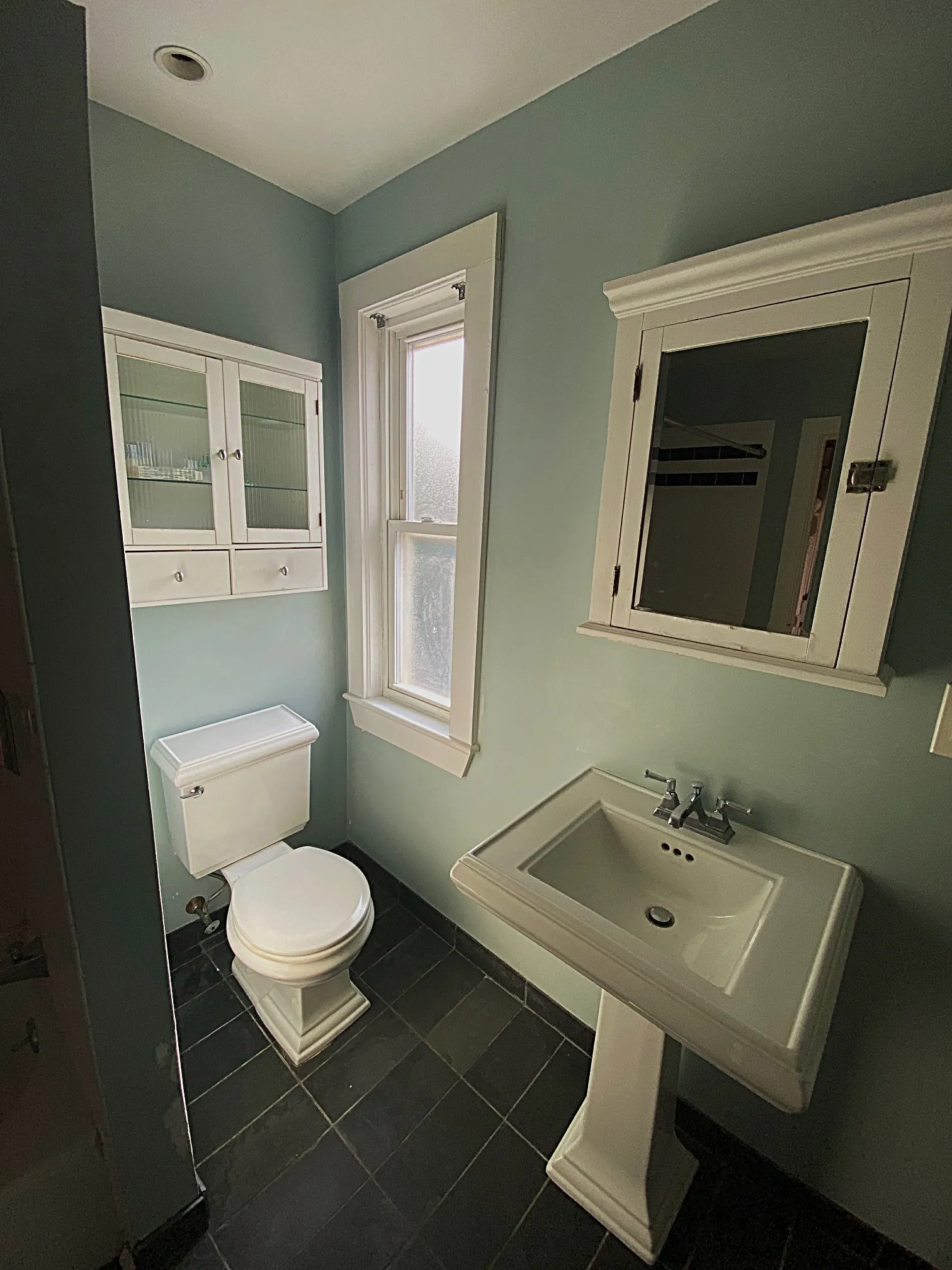 4 bed, 2 bath apartment for rent at 22 Eastburn, Brighton — photo 9 of 14
