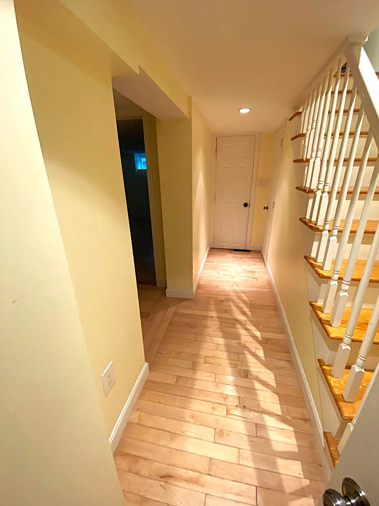 4 bed, 2 bath apartment for rent at 22 Eastburn, Brighton — photo 13 of 14