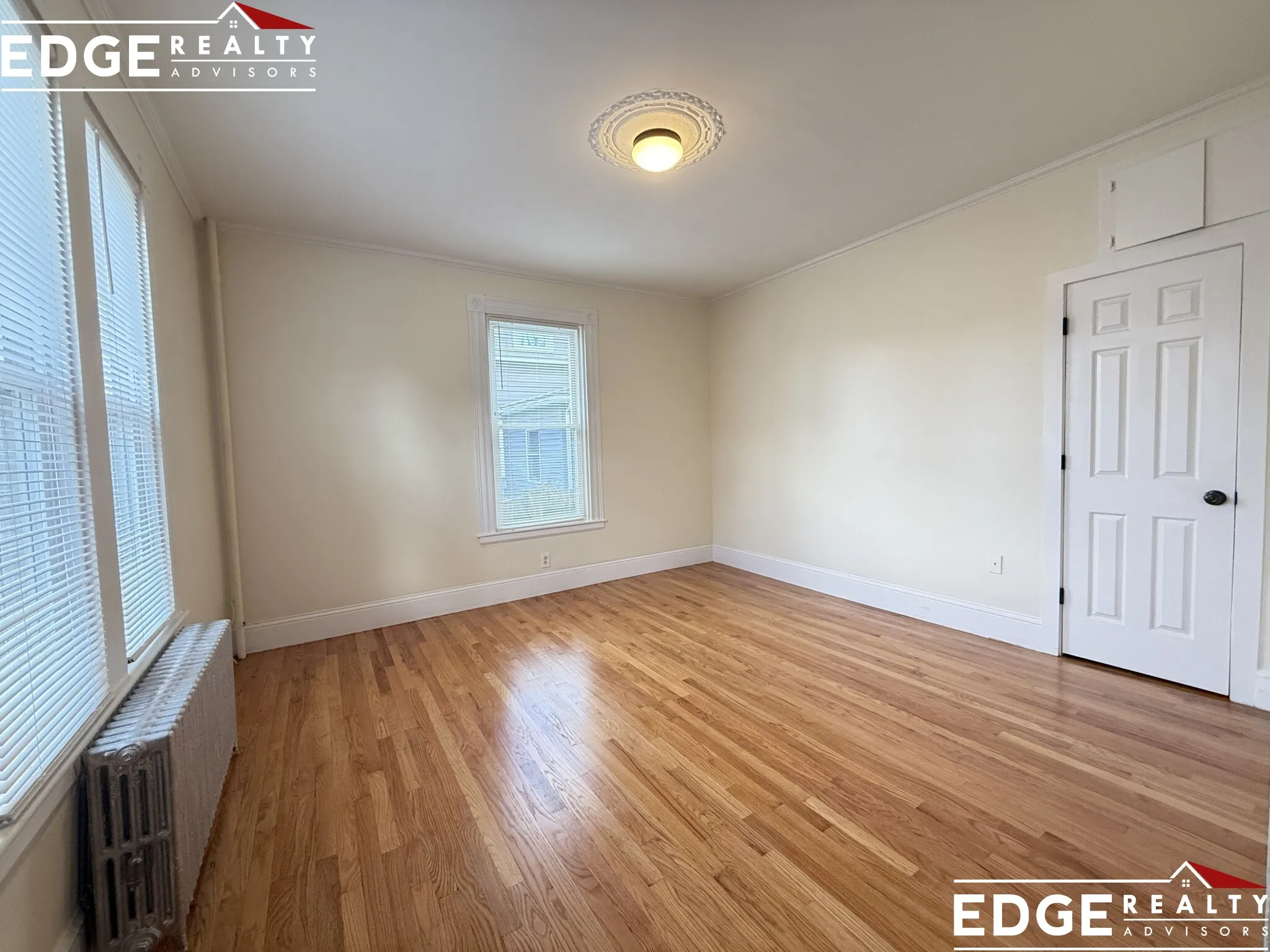 3 bed, 2 bath apartment for rent at 22 Eastburn St Unit 1, Brighton — photo 4 of 10