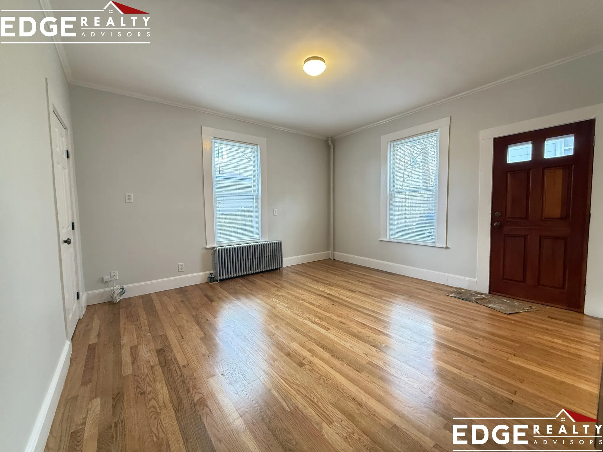 3 bed, 2 bath apartment for rent at 22 Eastburn St Unit 1, Brighton — photo 3 of 10