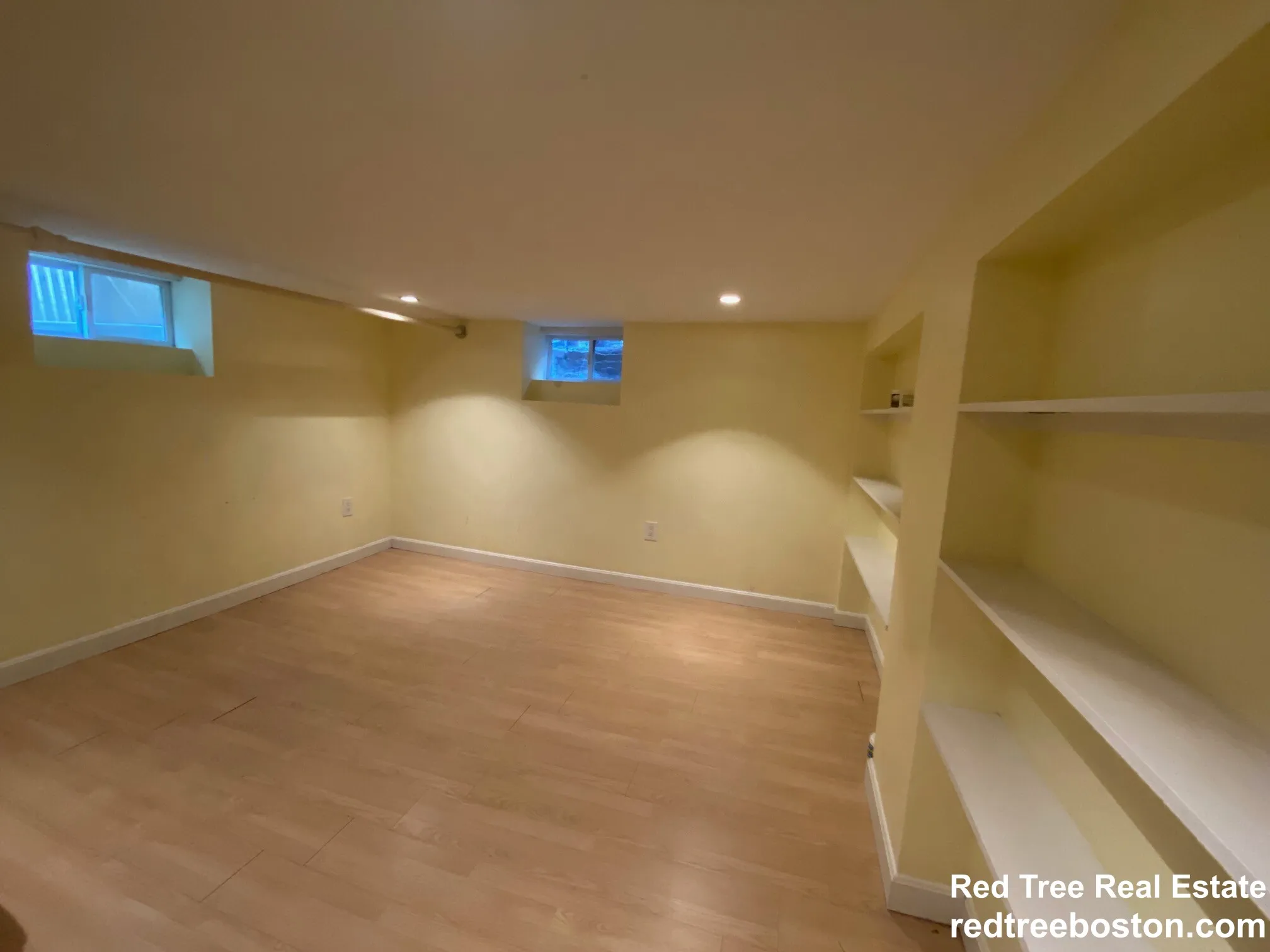 3 bed, 1 bath apartment for rent at 22 Eastburn St Unit 22, Brighton — photo 4 of 7