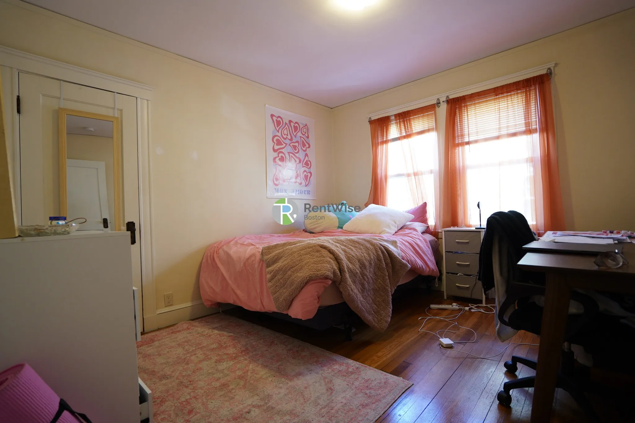 3 bed, 1 bath apartment for rent at 22 Edison Ave Unit 1, Medford — photo 7 of 16
