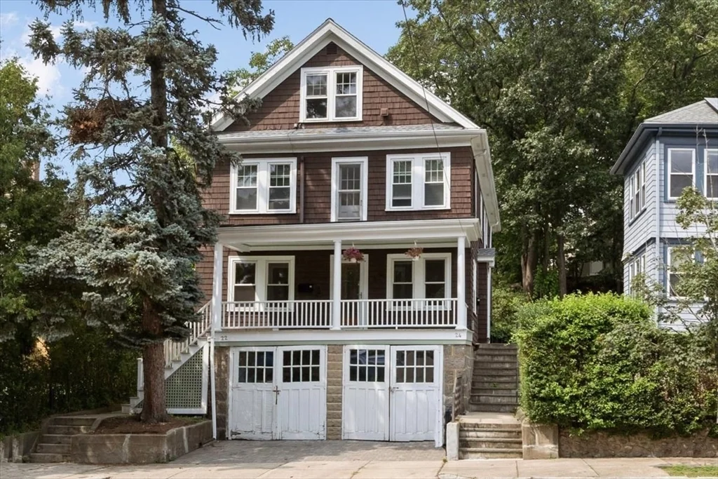 3 bed, 1 bath apartment for rent at 22 Eldridge Rd Unit 1, Jamaica Plain — photo 33 of 35