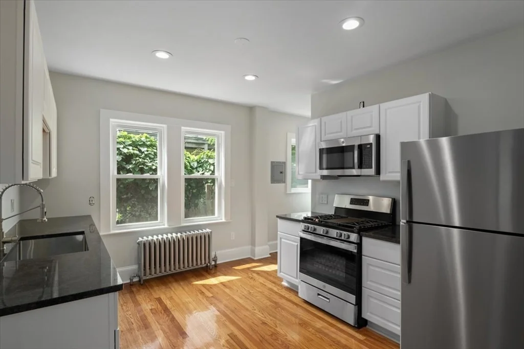 3 bed, 1 bath apartment for rent at 22 Eldridge Rd Unit 1, Jamaica Plain — photo 3 of 35