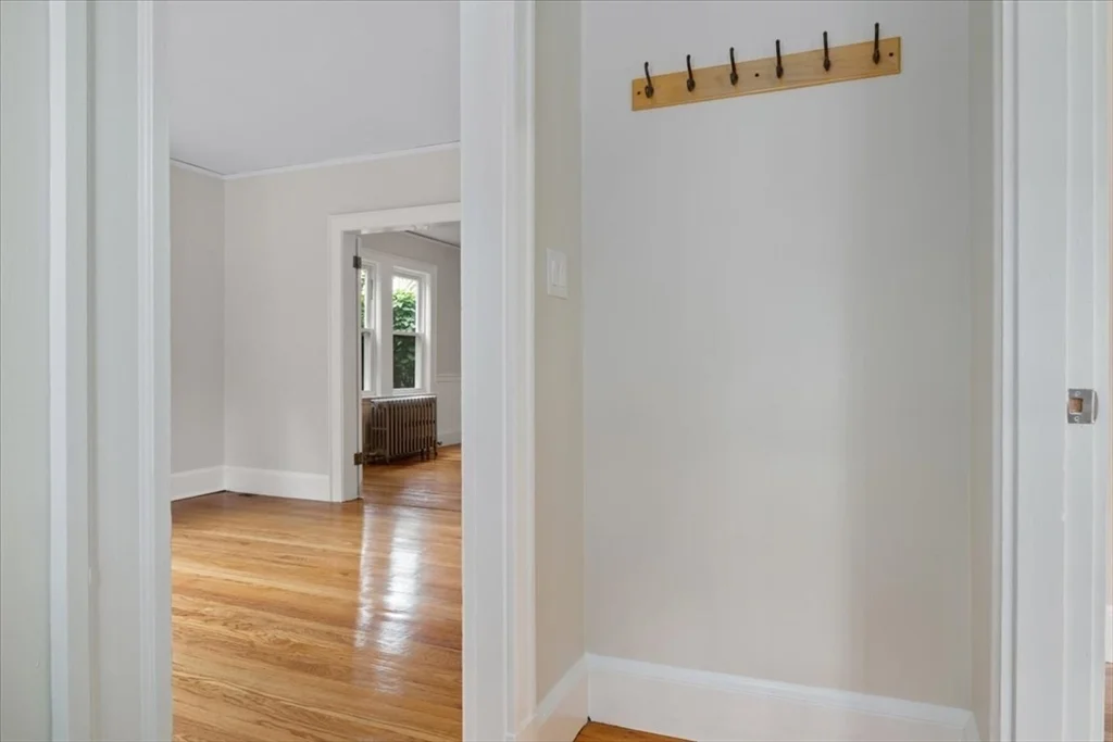 3 bed, 1 bath apartment for rent at 22 Eldridge Rd Unit 1, Jamaica Plain — photo 8 of 35