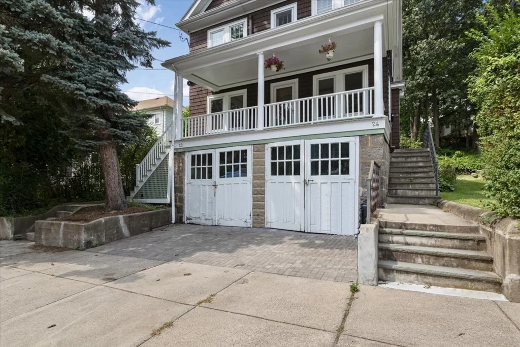 3 bed, 1 bath apartment for rent at 22 Eldridge Rd Unit 1, Jamaica Plain — photo 32 of 35