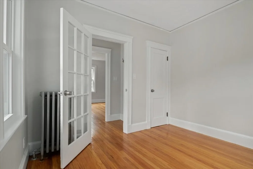3 bed, 1 bath apartment for rent at 22 Eldridge Rd Unit 1, Jamaica Plain — photo 10 of 35