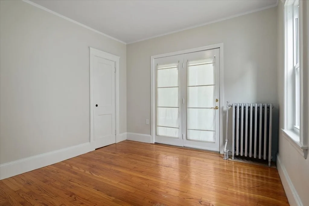 3 bed, 1 bath apartment for rent at 22 Eldridge Rd Unit 1, Jamaica Plain — photo 21 of 35