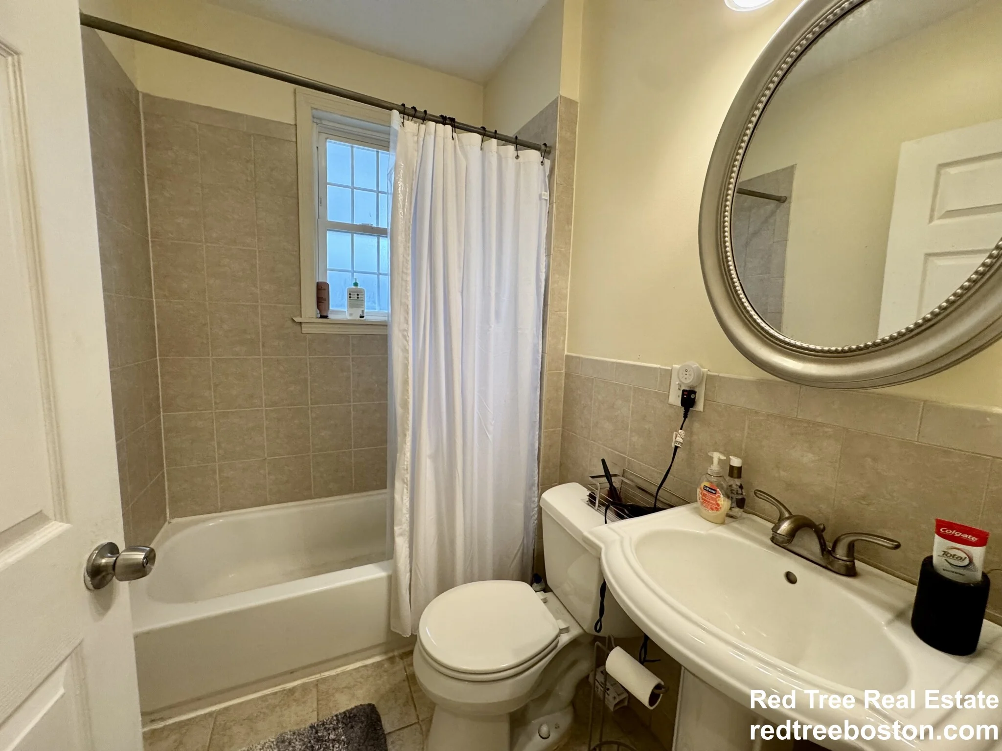 2 bed, 2 bath apartment for rent at 22 Elmore St Unit 2, Roxbury — photo 14 of 15