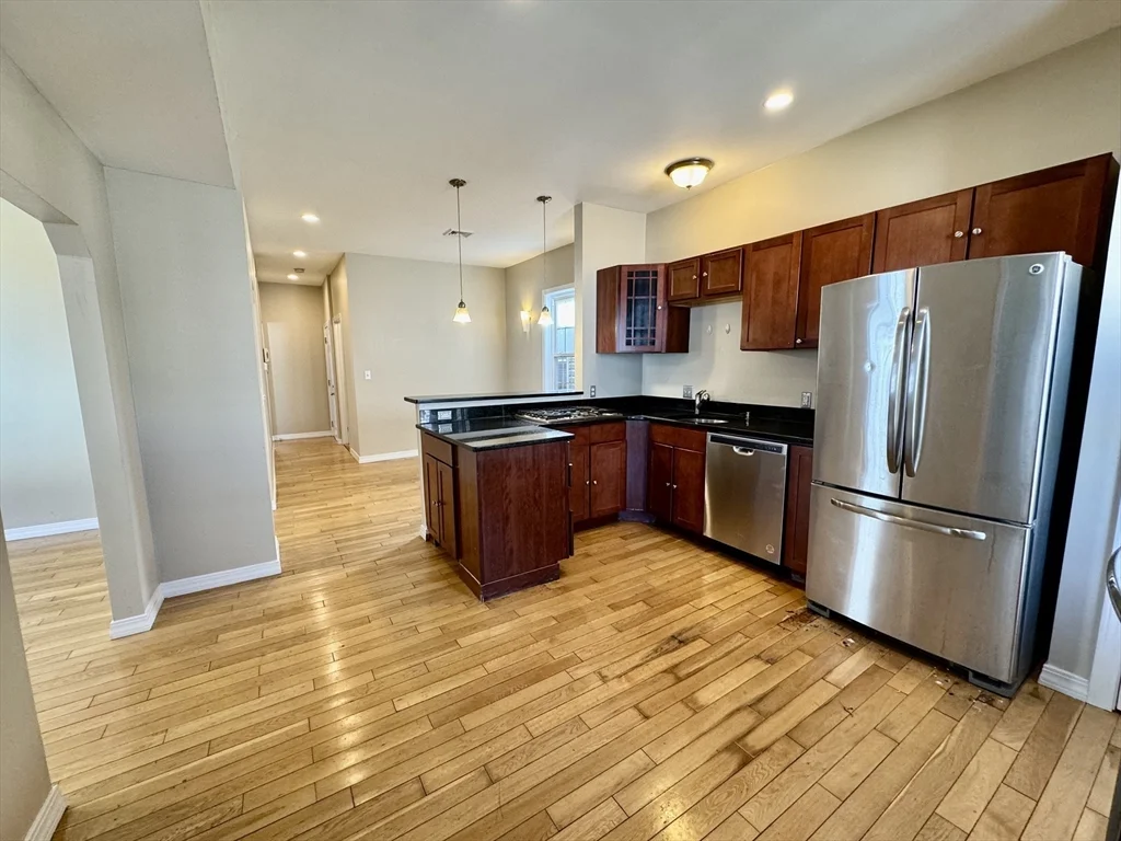 2 bed, 2 bath apartment for rent at 22 Elmore St Unit 3, Roxbury — photo 3 of 17