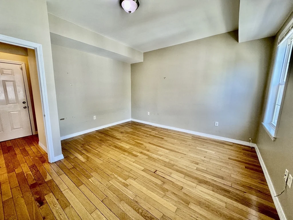 2 bed, 2 bath apartment for rent at 22 Elmore St Unit 3, Roxbury — photo 13 of 17