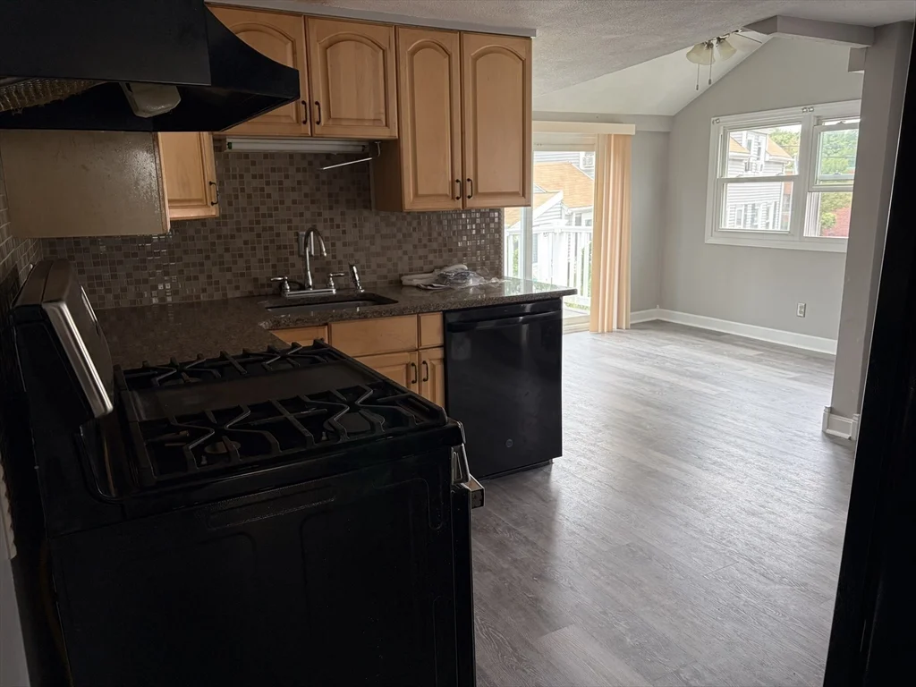 2 bed, 1 bath apartment for rent at 22 Emerson St Unit 22, Stoneham — photo 4 of 10