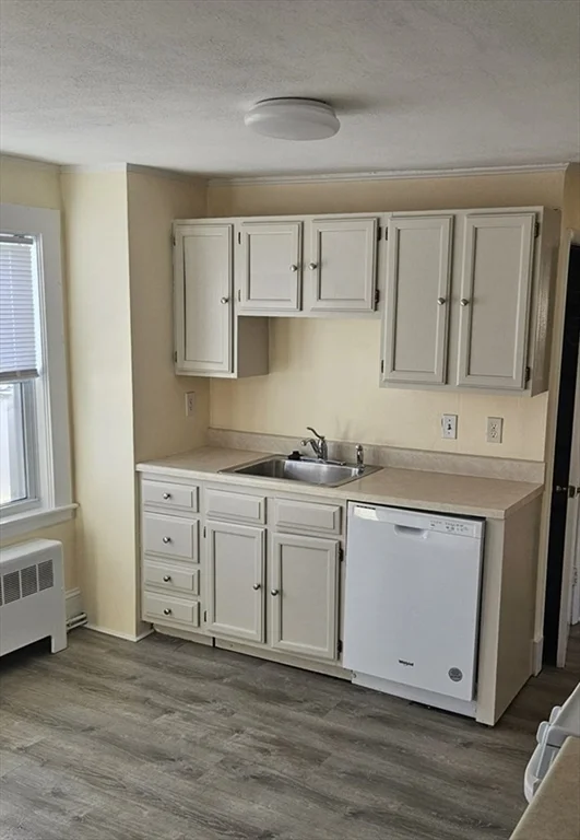 2 bed, 1 bath apartment for rent at 22 Endicott St Unit 3, Norwood — photo 2 of 22