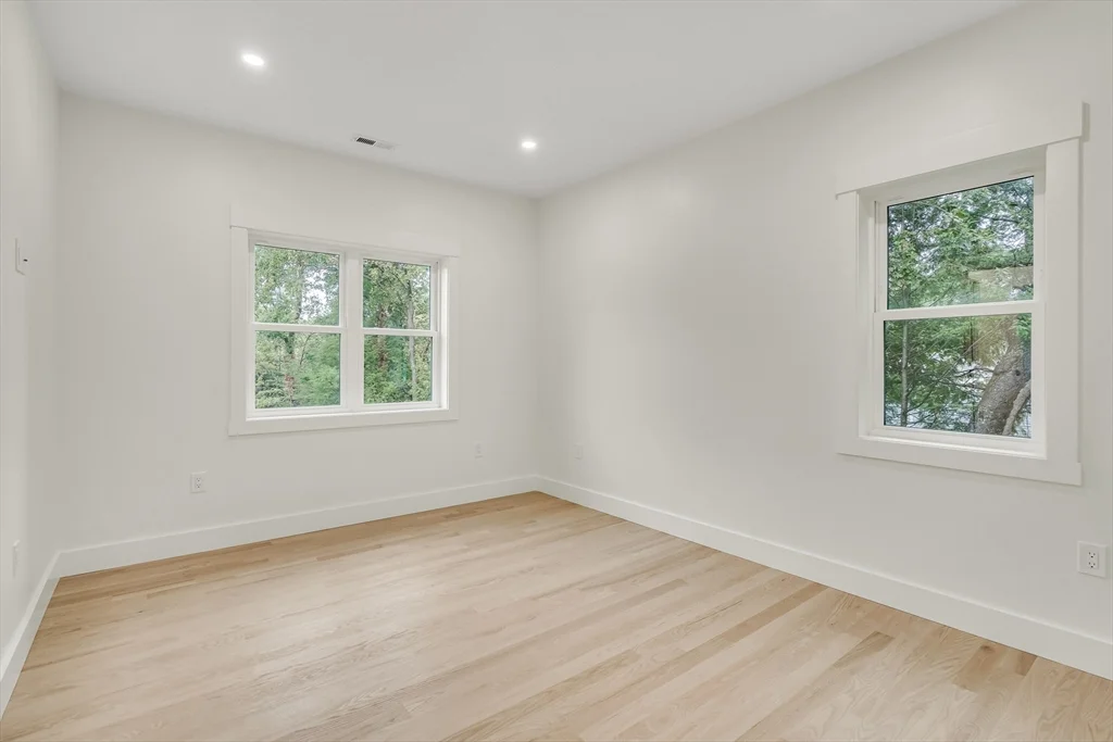 5 bed, 4+ bath apartment for rent at 22 Estabrook Rd, Lexington — photo 28 of 35