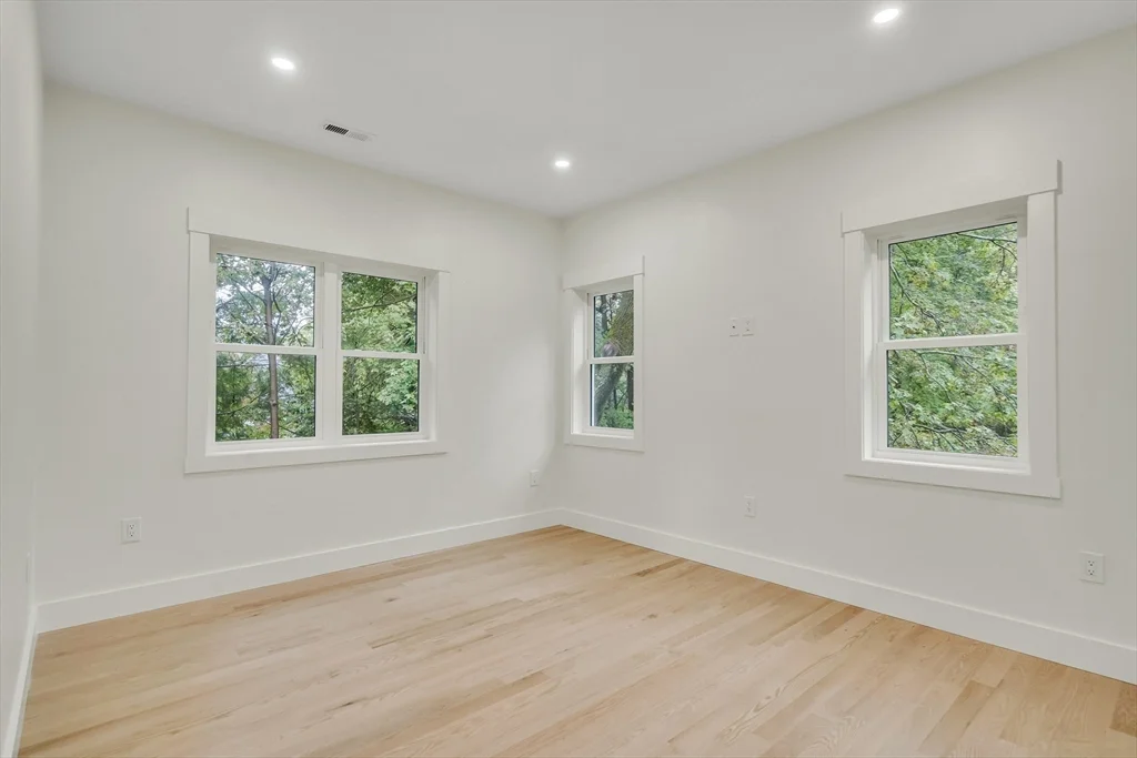 5 bed, 4+ bath apartment for rent at 22 Estabrook Rd, Lexington — photo 26 of 35