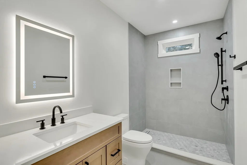 5 bed, 4+ bath apartment for rent at 22 Estabrook Rd, Lexington — photo 30 of 35