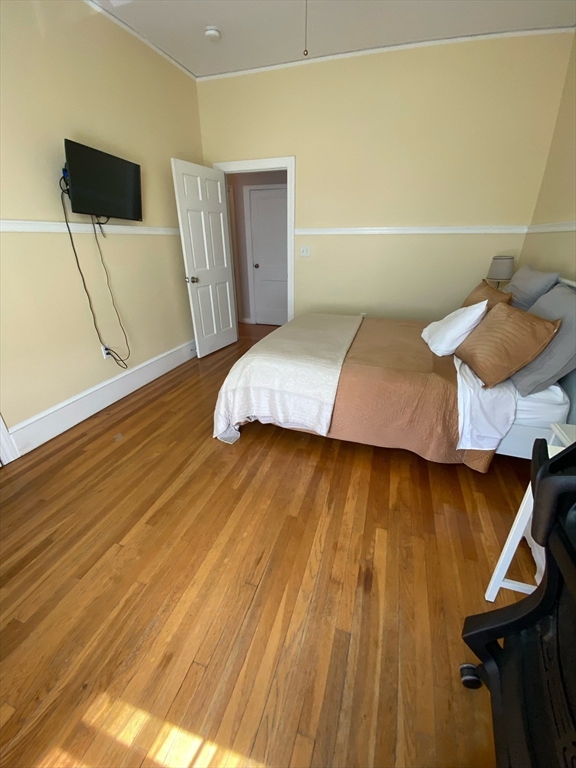 3 bed, 2 bath apartment for rent at 22 Eulita Ter Unit 1, Brighton — photo 8 of 28
