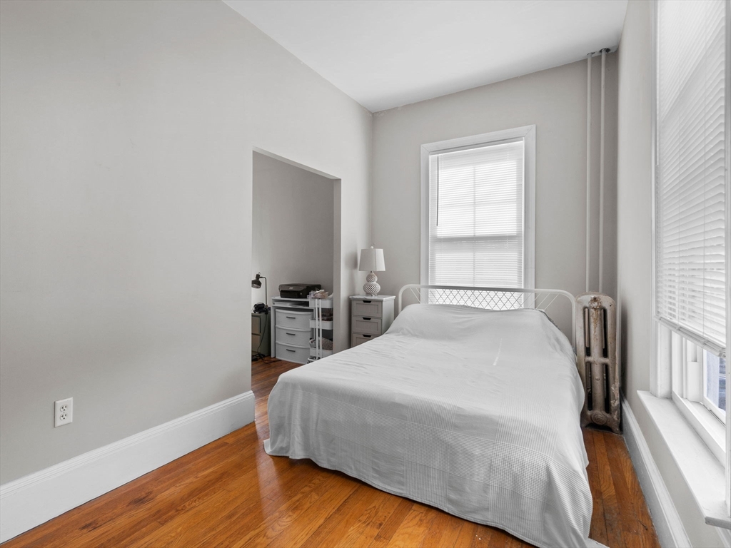 3 bed, 2 bath apartment for rent at 22 Eulita Ter Unit 1, Brighton — photo 16 of 28