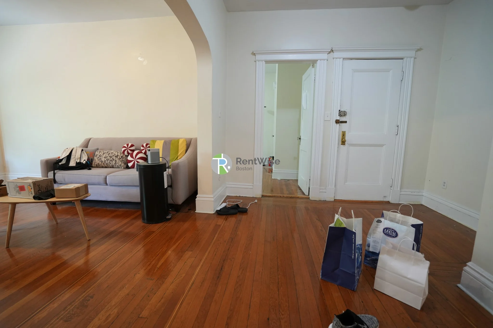 2 bed, 1 bath apartment for rent at 22 Euston St Unit 5, Brookline — photo 10 of 12