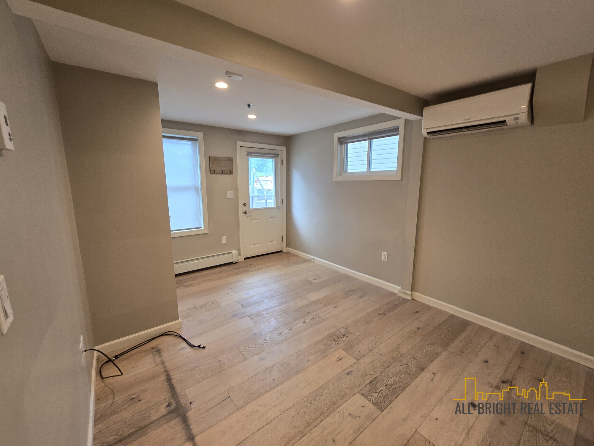 1 bed, 1 bath apartment for rent at 22 Faun Bar Ave Unit 22B, Winthrop — photo 4 of 13