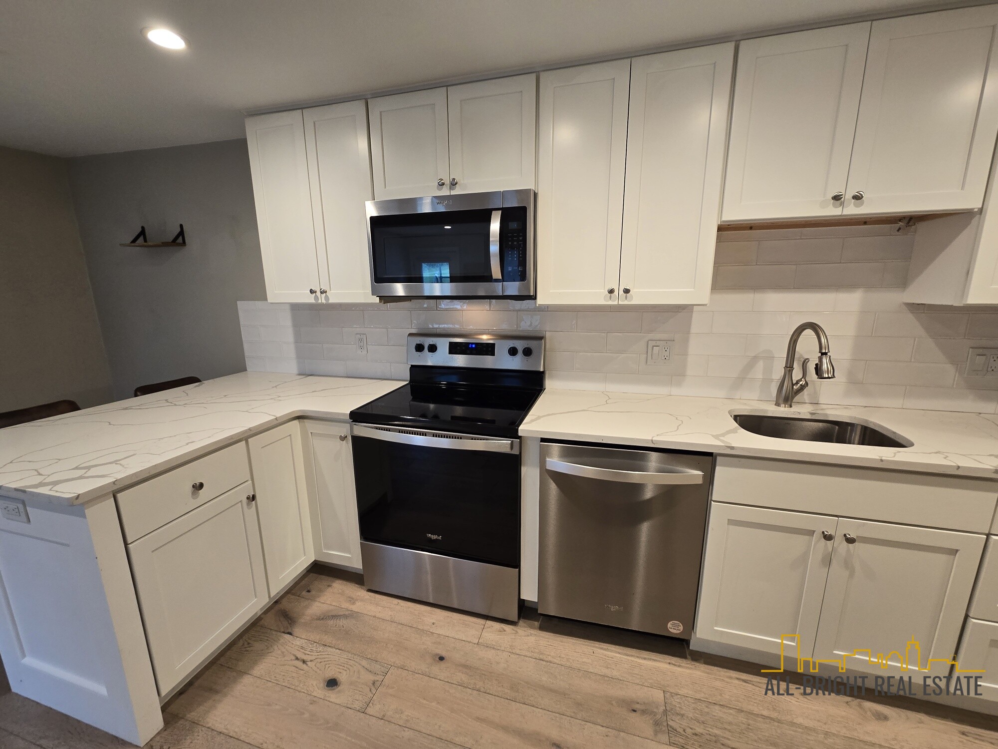 1 bed, 1 bath apartment for rent at 22 Faun Bar Ave Unit 22B, Winthrop