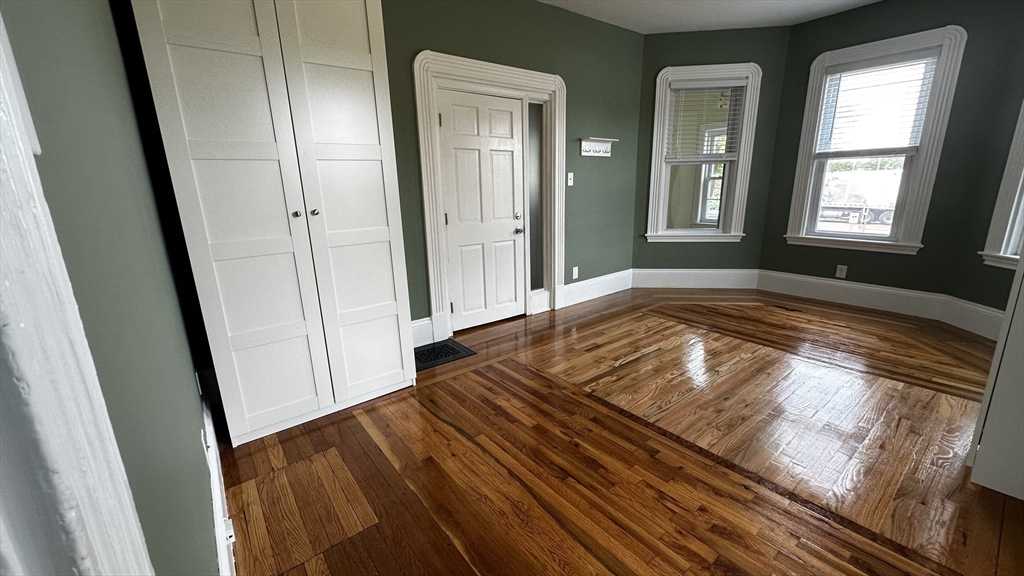 Studio bed, 1 bath apartment for rent at 22 Federal Ave Unit 2, Quincy — photo 1 of 10