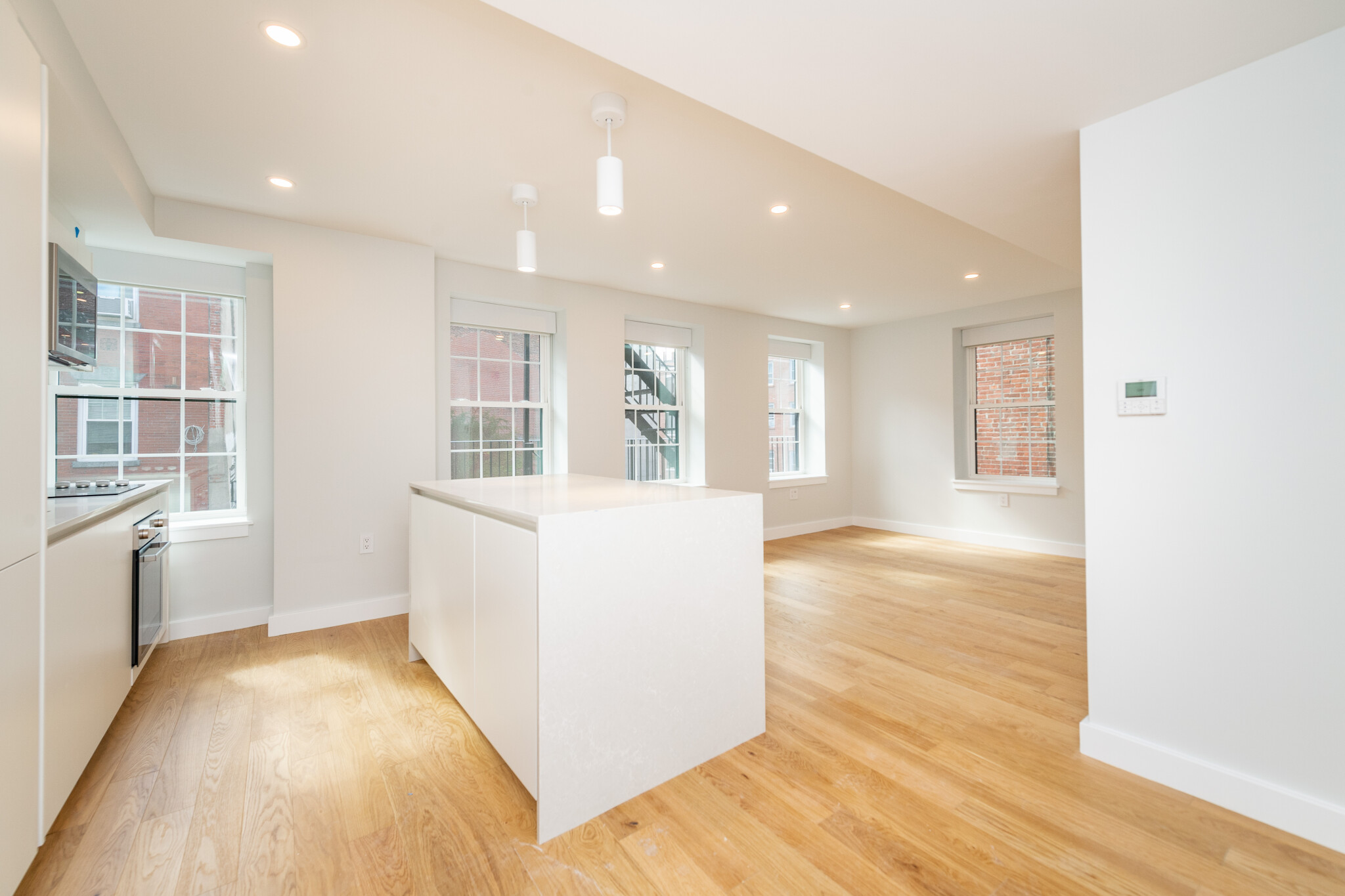 1 bed, 1 bath apartment for rent at 22 Fleet St Unit 3, North End — photo 5 of 12