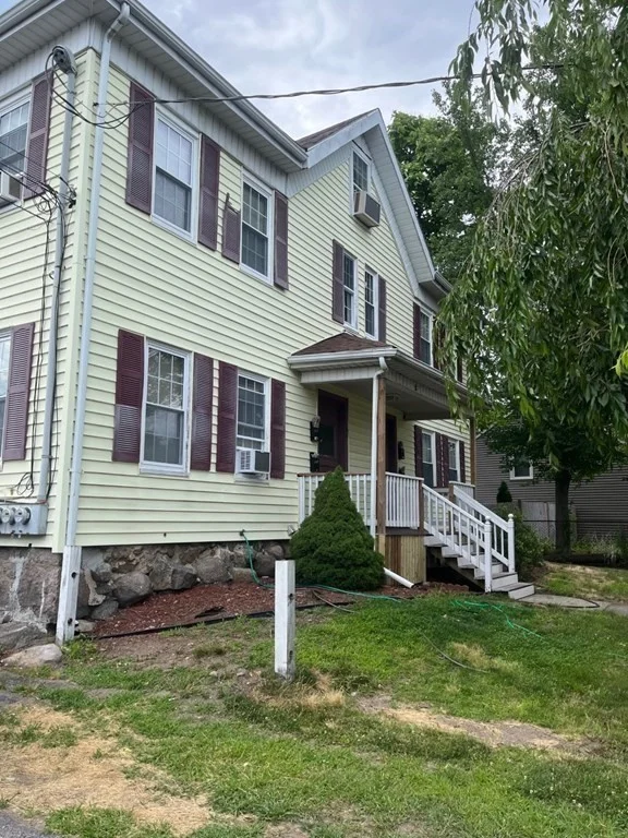 3 bed, 2 bath apartment for rent at 22 French Ave Unit 2, Braintree