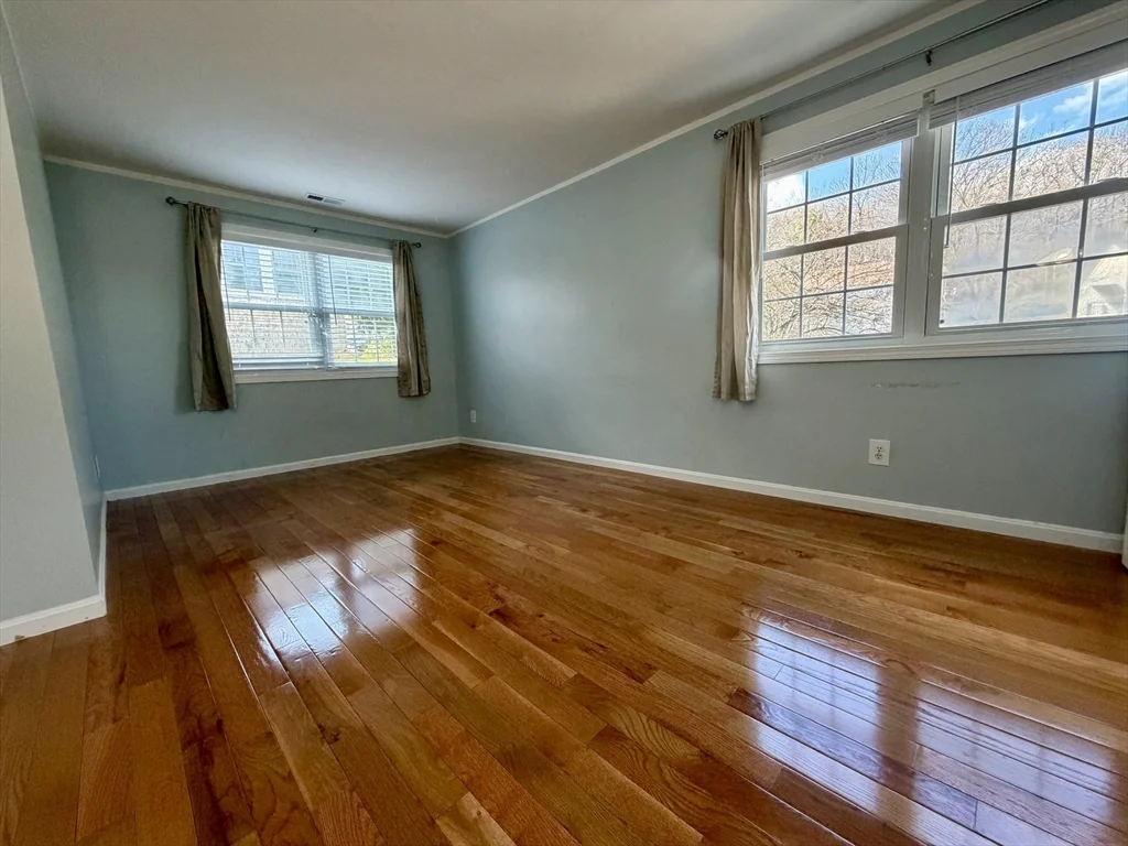 3 bed, 1 bath apartment for rent at 22 Gates Rd Unit B, Worcester — photo 12 of 21