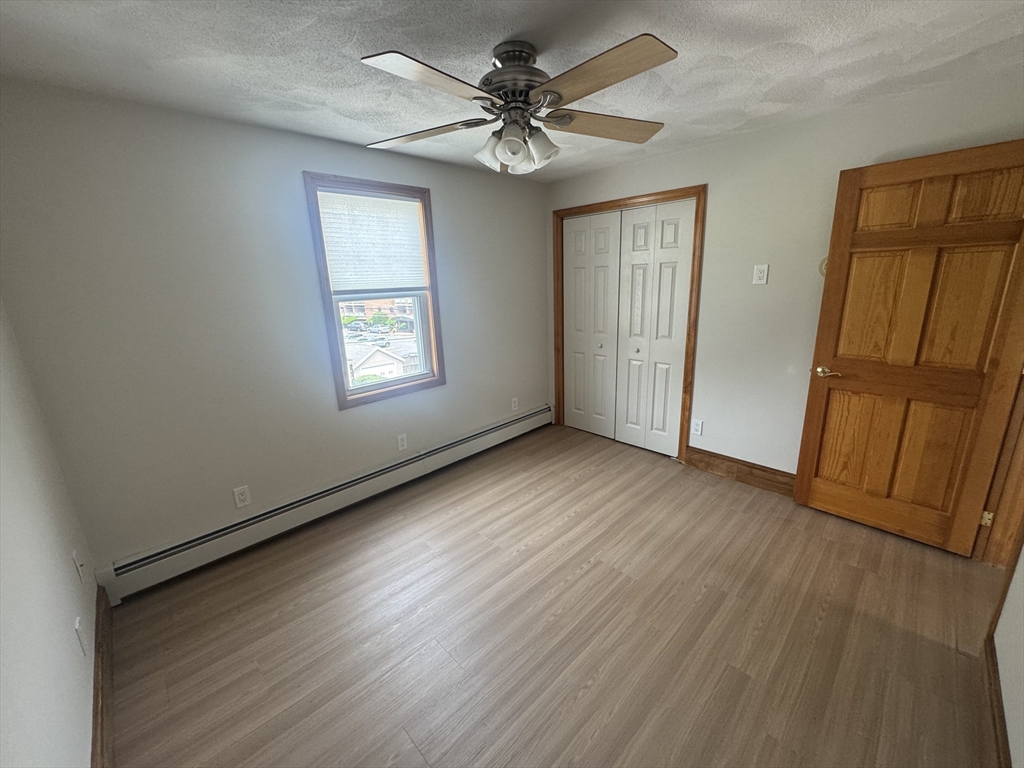 2 bed, 1 bath apartment for rent at 22 Glendale Ave Unit 2, Everett — photo 6 of 12