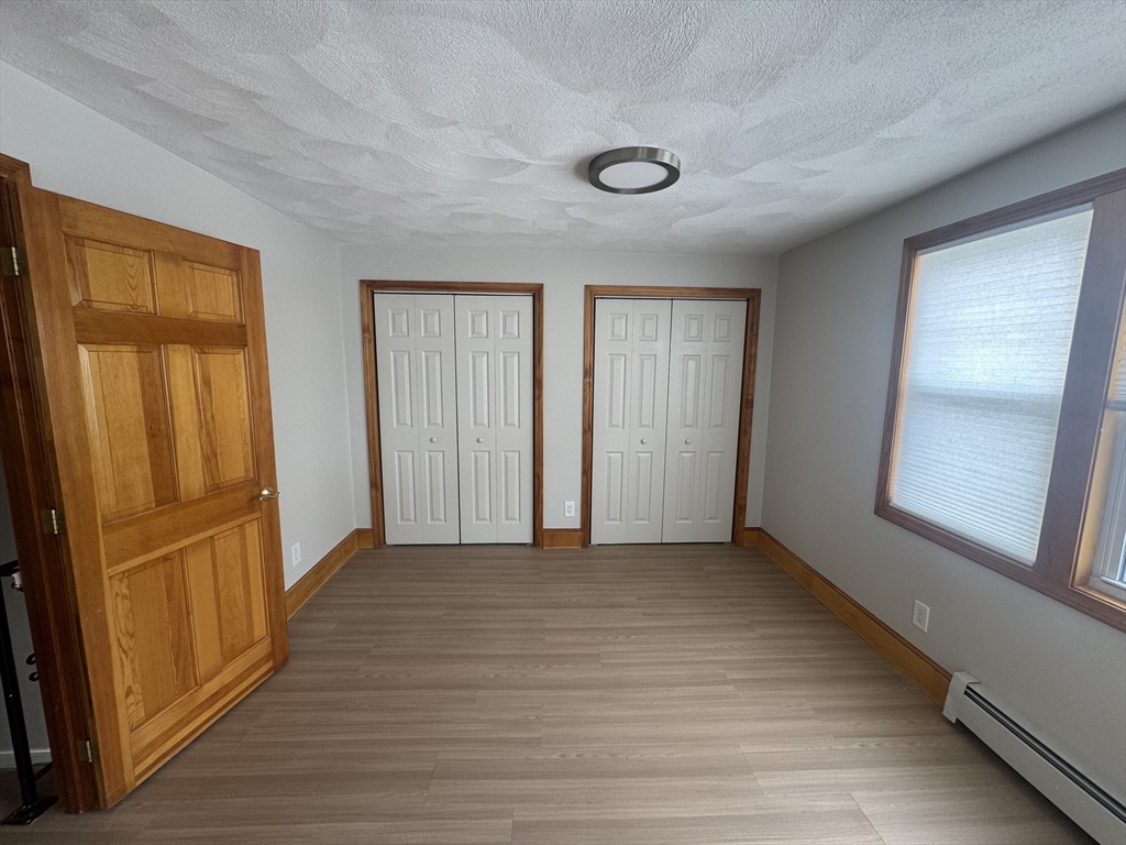 2 bed, 1 bath apartment for rent at 22 Glendale Ave Unit 2, Everett — photo 4 of 12