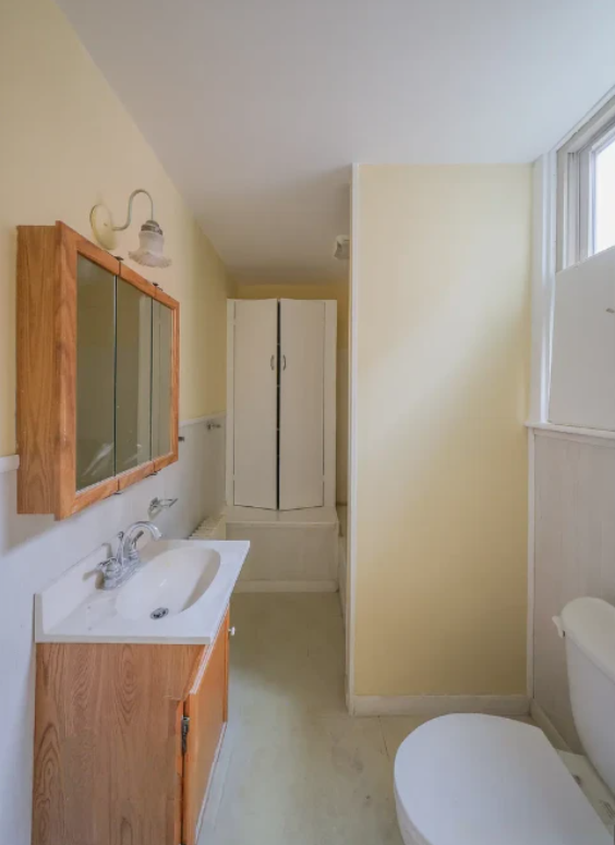 3 bed, 2 bath apartment for rent at 22 Grand View Ave Unit 1A, Prospect Hill — photo 19 of 20