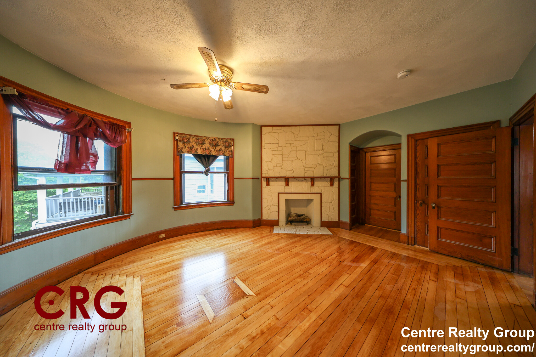 5 bed, 2 bath apartment for rent at 22 Grand View Ave Unit 2, Prospect Hill — photo 12 of 39