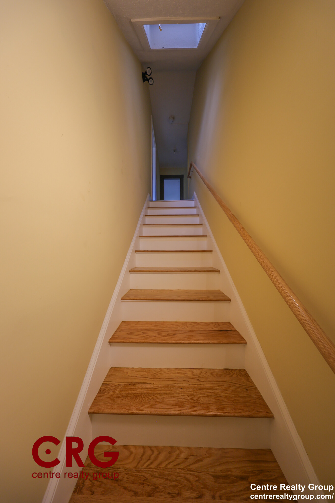 5 bed, 2 bath apartment for rent at 22 Grand View Ave Unit 2, Prospect Hill — photo 26 of 39