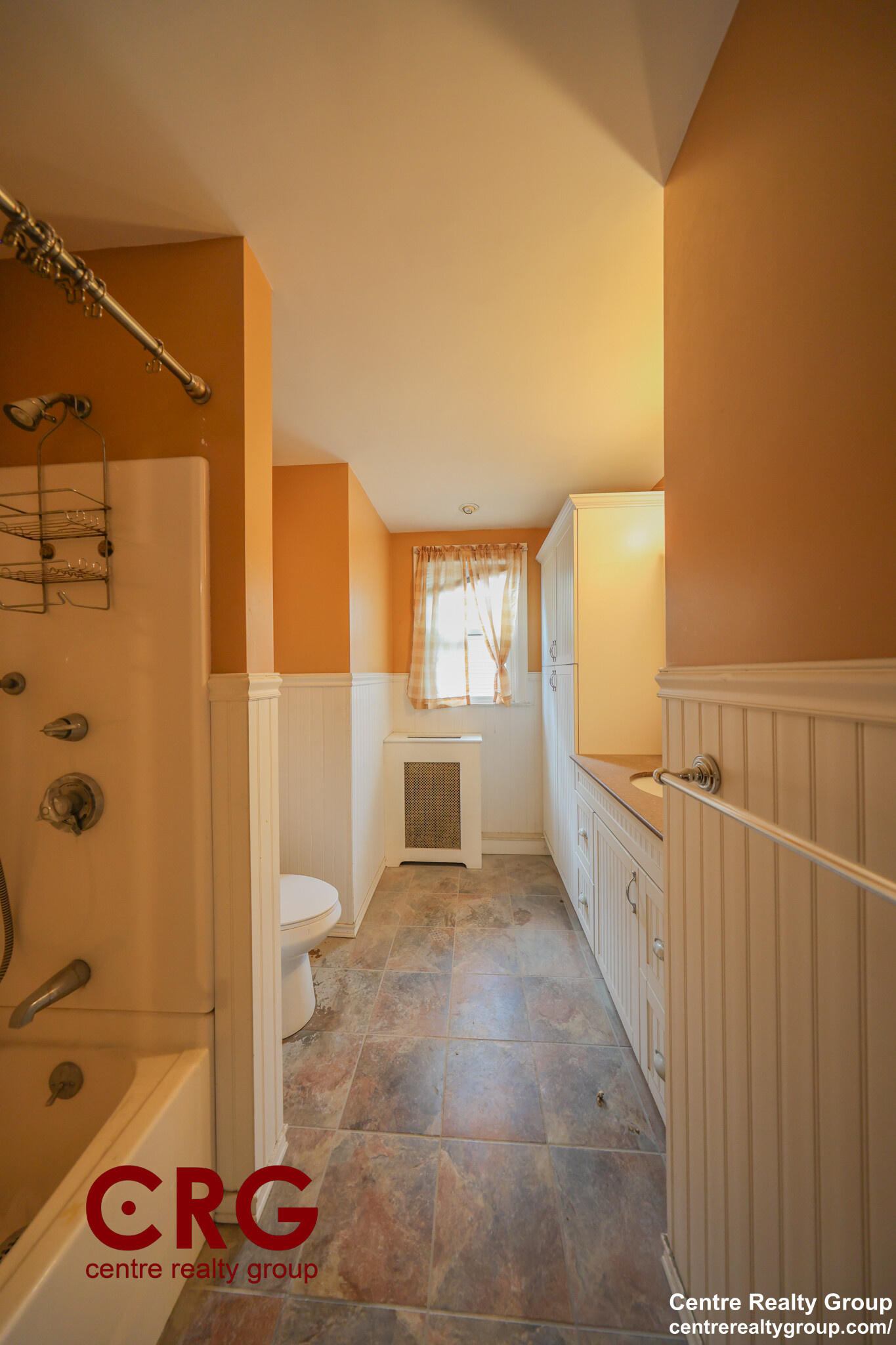 5 bed, 2 bath apartment for rent at 22 Grand View Ave Unit 2, Prospect Hill — photo 20 of 39