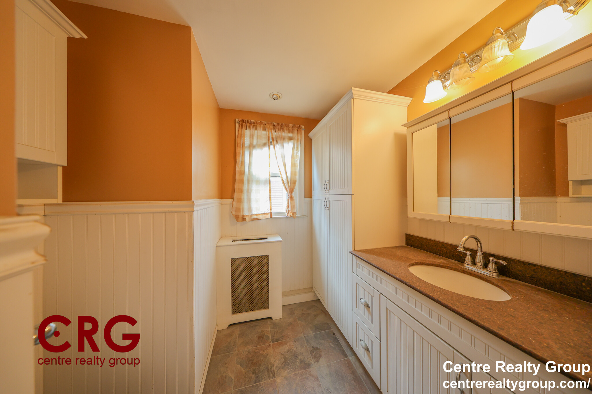 5 bed, 2 bath apartment for rent at 22 Grand View Ave Unit 2, Prospect Hill — photo 21 of 39
