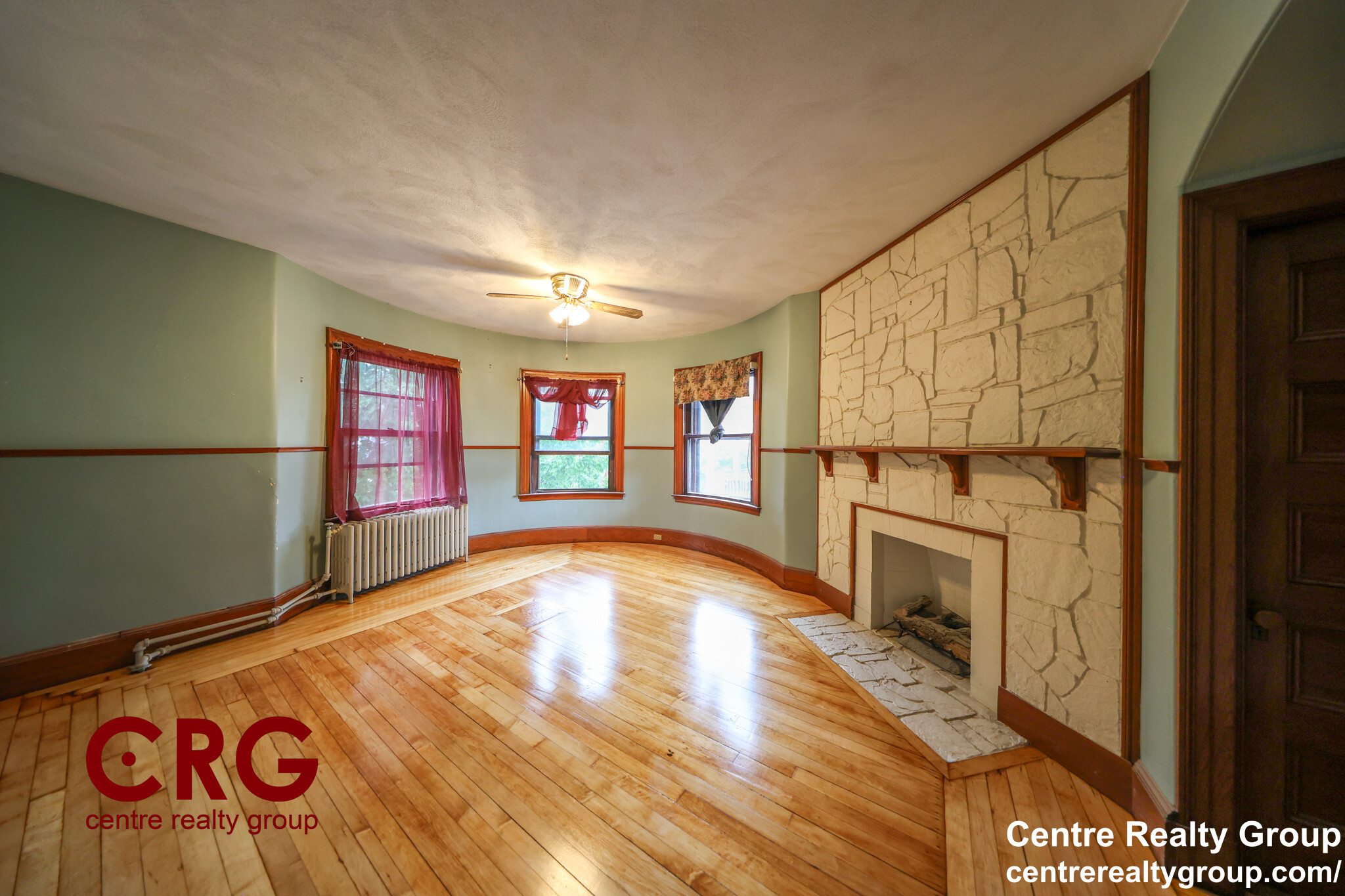 5 bed, 2 bath apartment for rent at 22 Grand View Ave Unit 2, Prospect Hill — photo 11 of 39