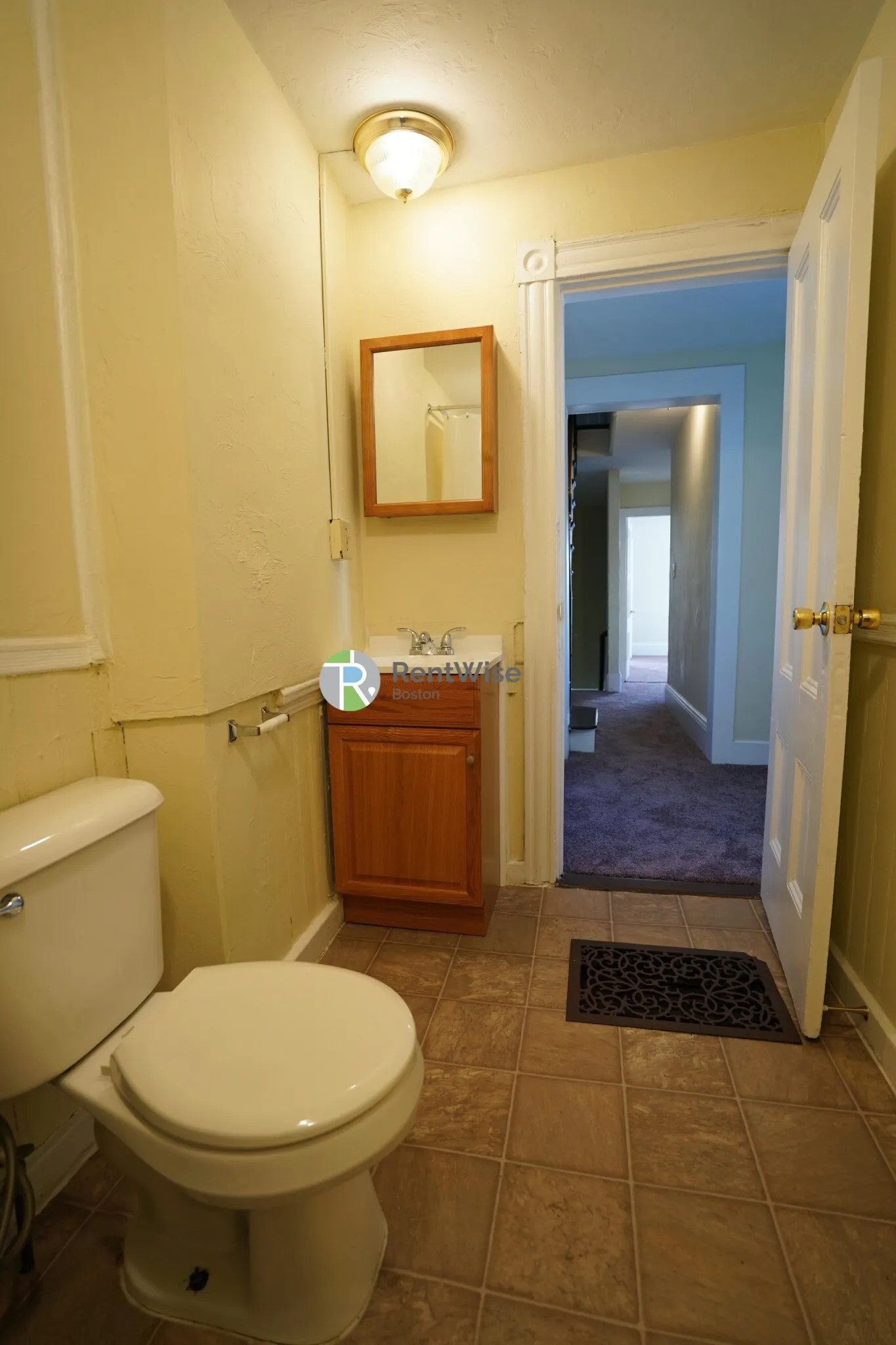 4 bed, 1.5 bath apartment for rent at 22 Greylock Rd Unit 0, Brighton — photo 9 of 26