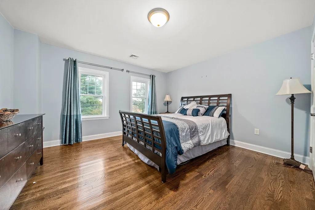 4 bed, 2 bath apartment for rent at 22 Hamilton St, Braintree — photo 15 of 26