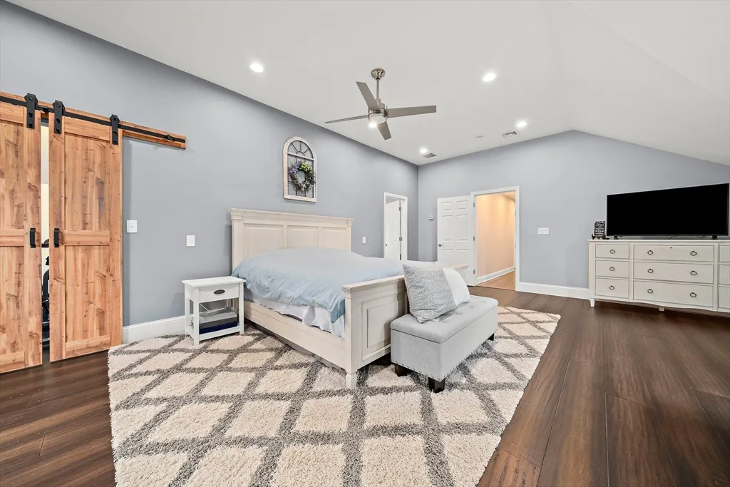 4 bed, 2 bath apartment for rent at 22 Hamilton St, Braintree — photo 12 of 26