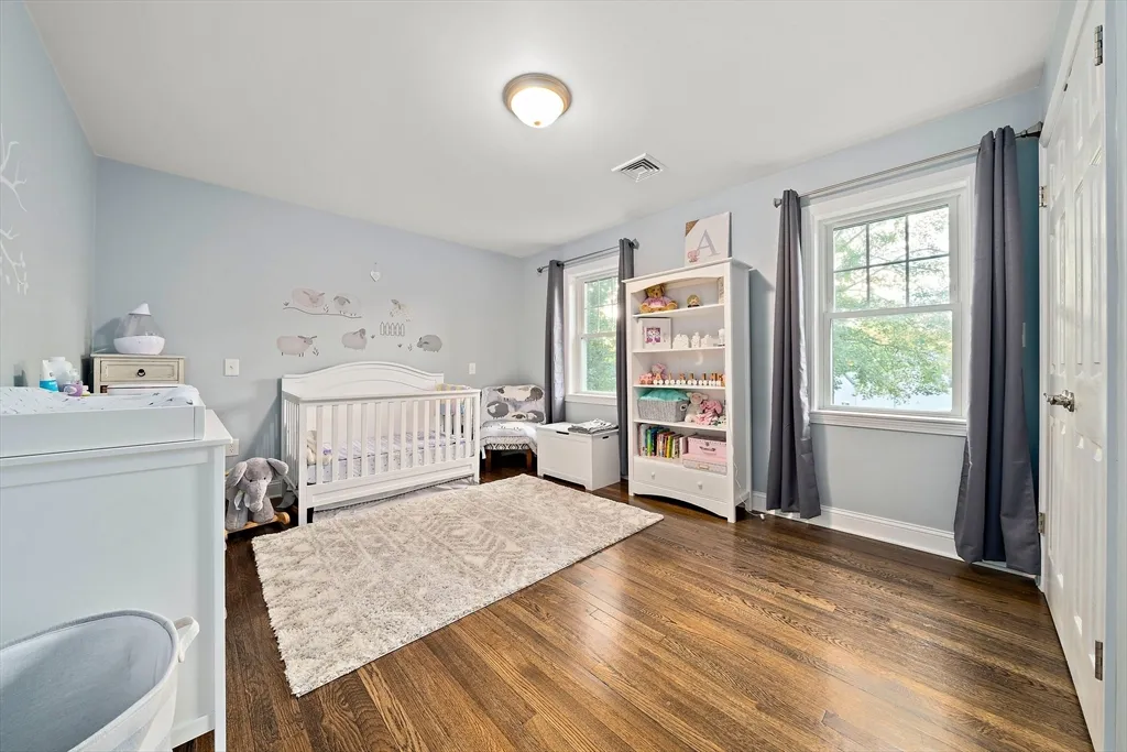 4 bed, 2 bath apartment for rent at 22 Hamilton St, Braintree — photo 14 of 26